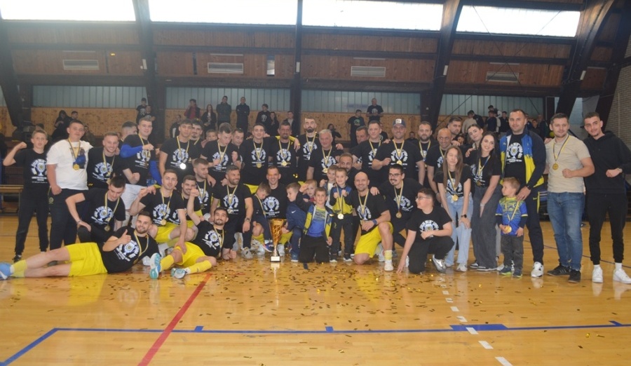 FOTO: Uručene medalje i pehar MNK Čulin Mlin prvaku Prve futsal lige FBiH
